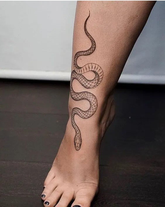 Snake Tattoo on leg